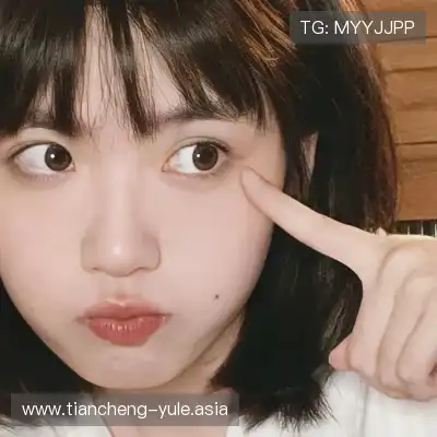 冯崧余